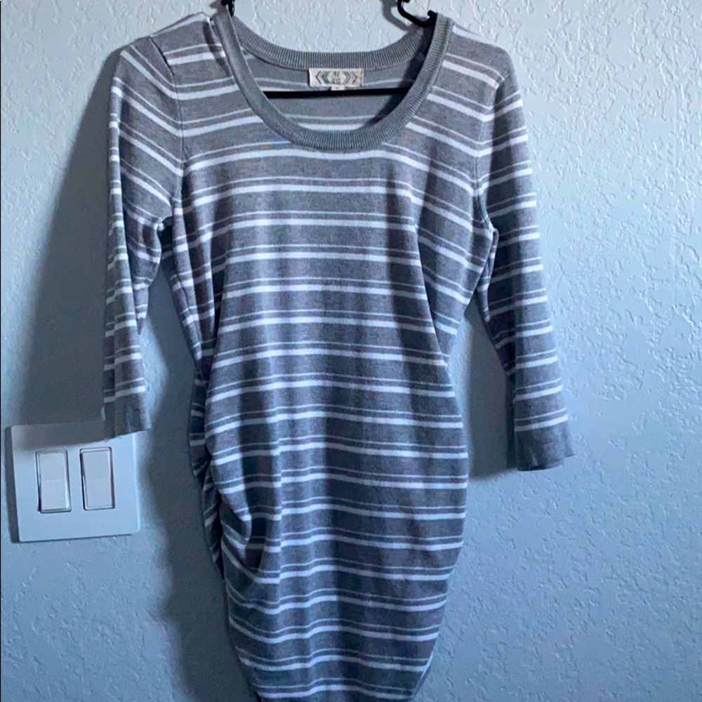 Maternity 3/4 Sleeve Sweater